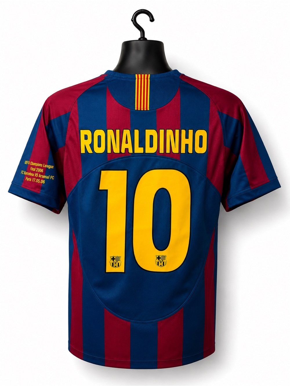 Retro 05/06 Barcelona Home Kit RONALDINHO #10